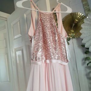 Maxi pink sparkling dress